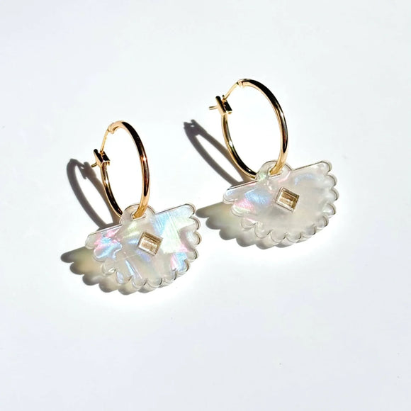 Hagen + Co - Fantail Earrings - Pearl